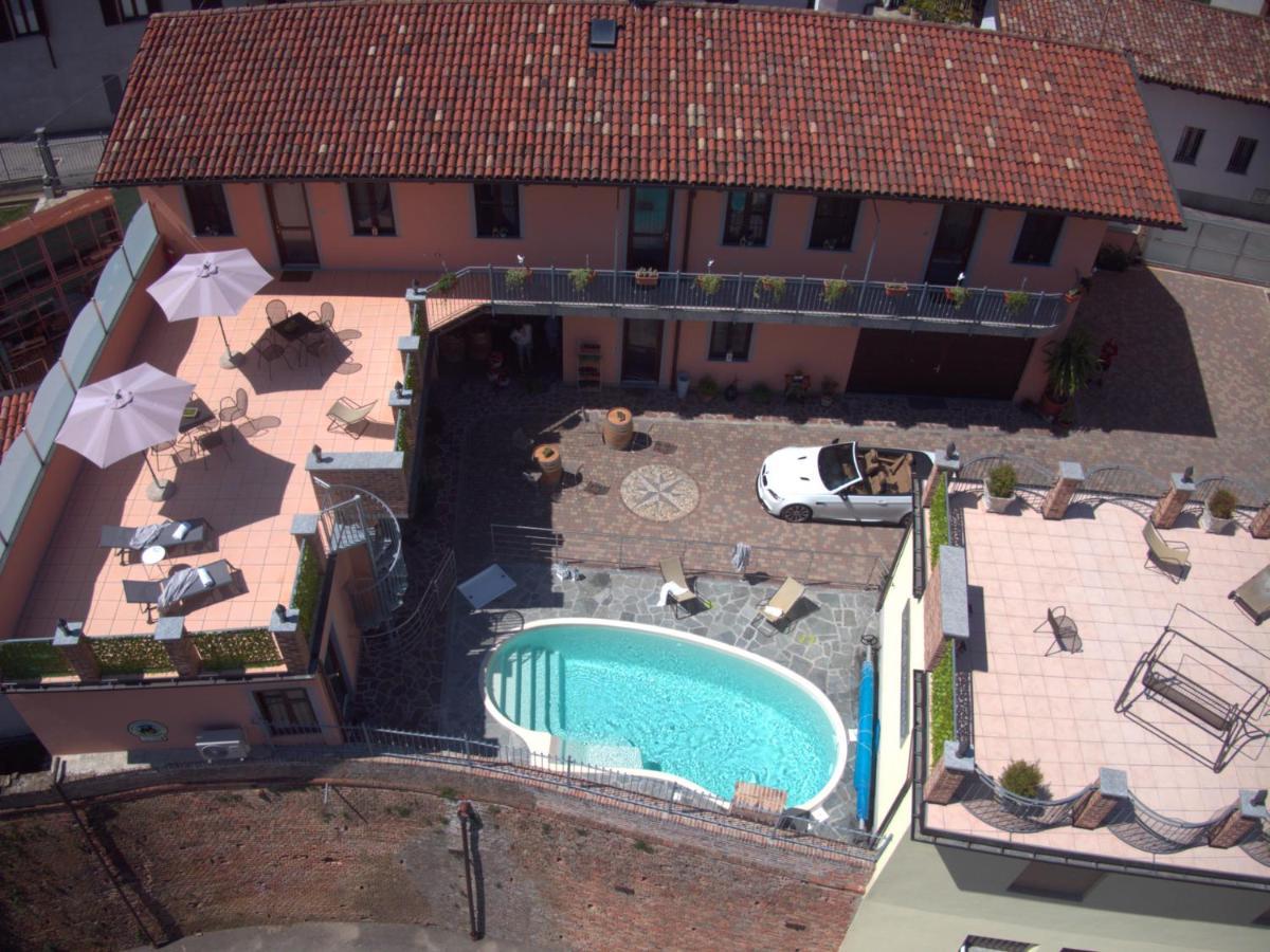Rocche Di Montexelo - Green Key Apartments & Spa Monticello d'Alba Dış mekan fotoğraf