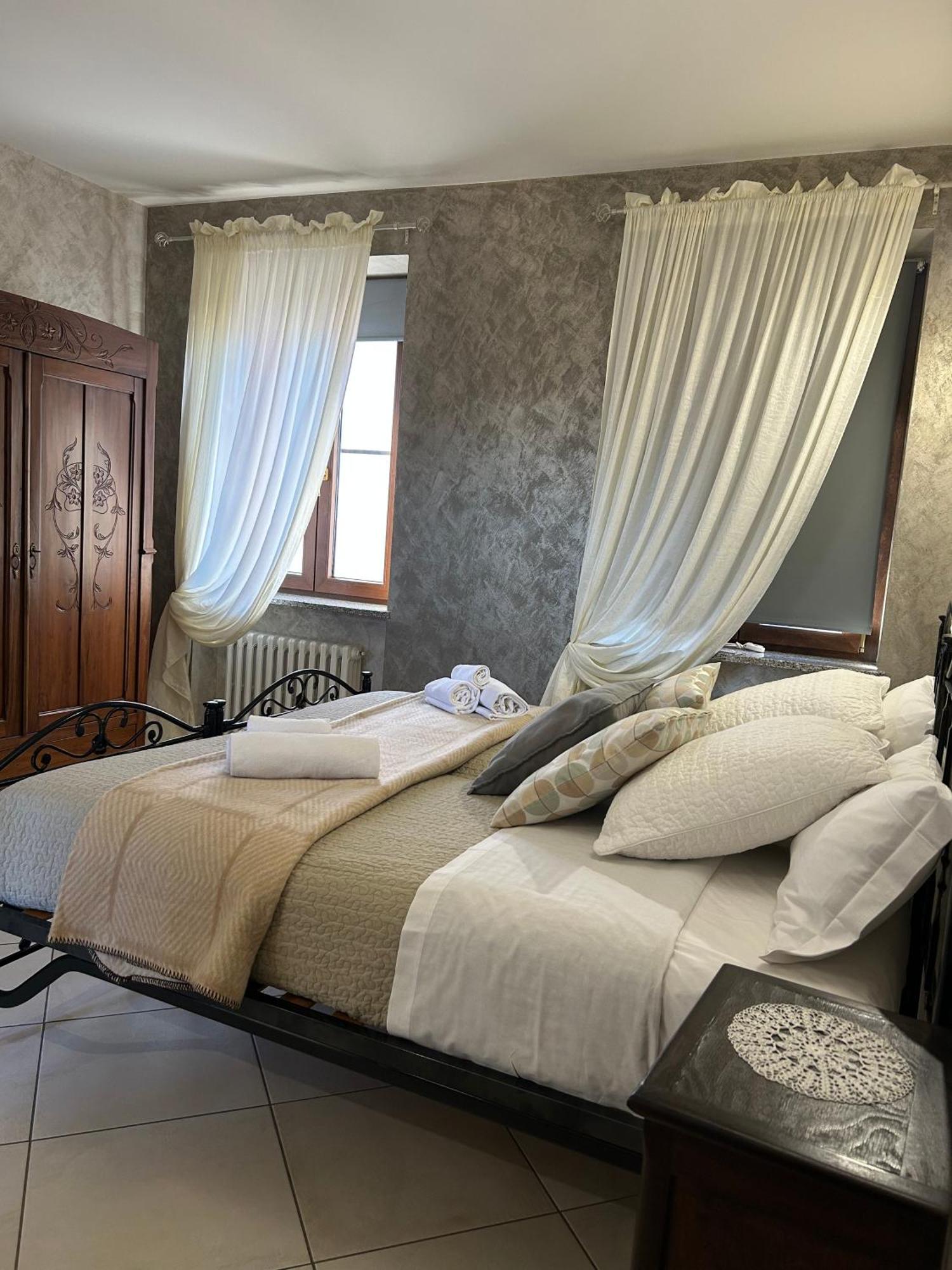Rocche Di Montexelo - Green Key Apartments & Spa Monticello d'Alba Dış mekan fotoğraf